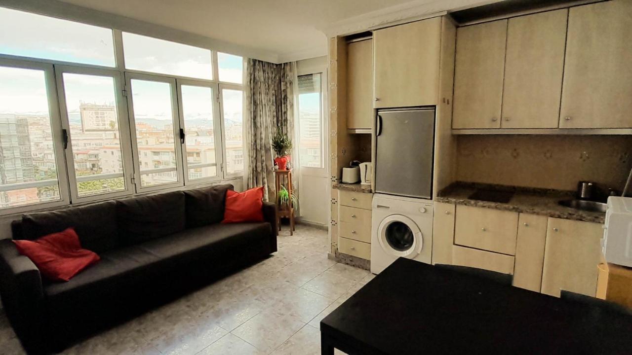 Apartamento En El Centro De Torremolinos Bagian luar foto